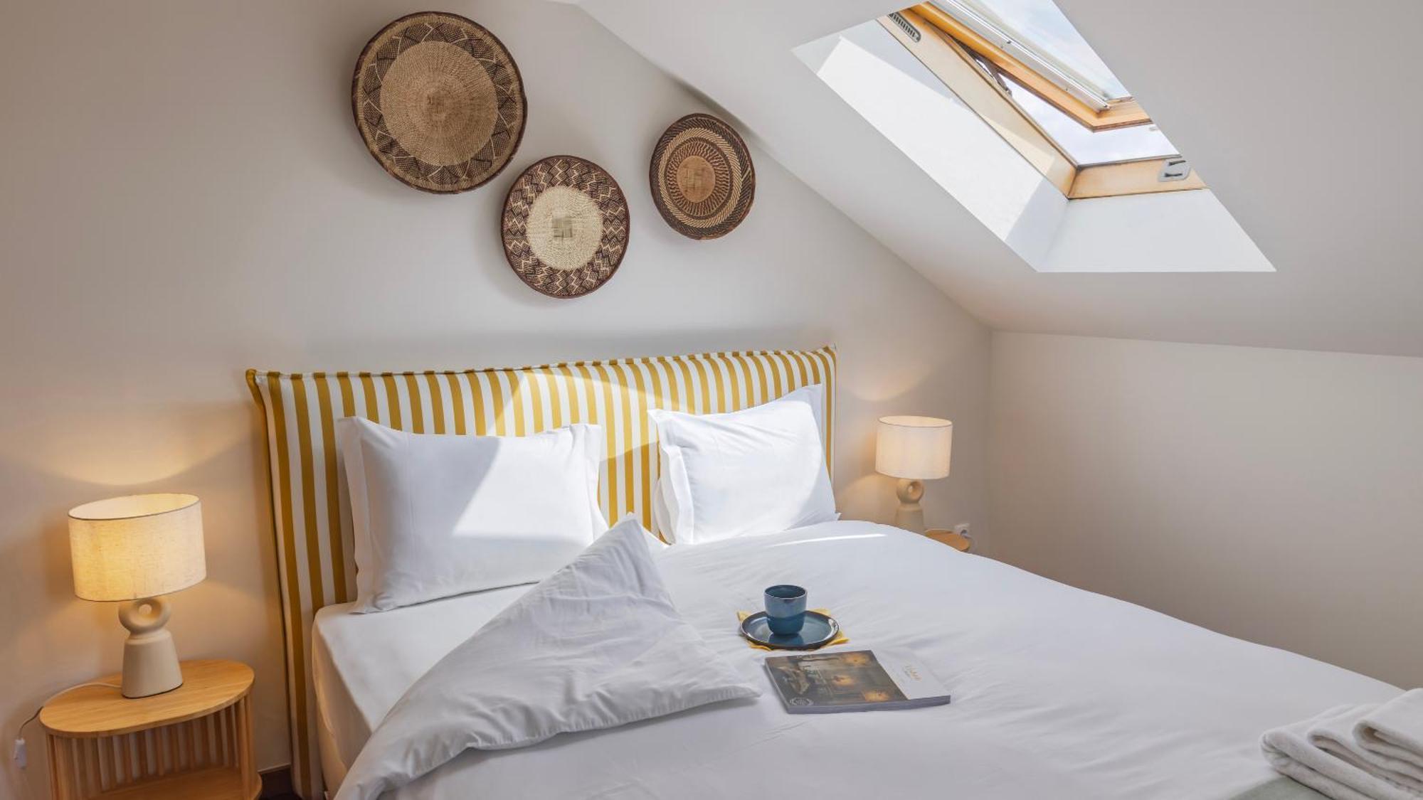 Authentic Living With A View By Lovelystay Appartement