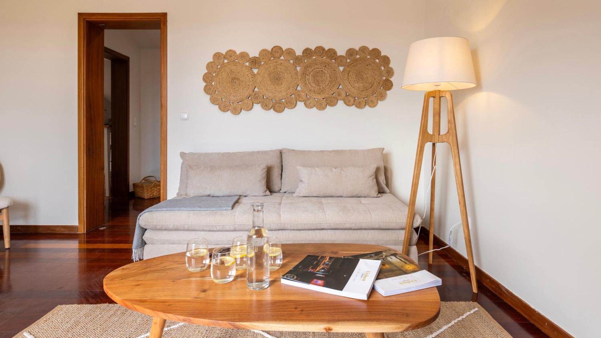 Authentic Living With A View By Lovelystay Appartement *