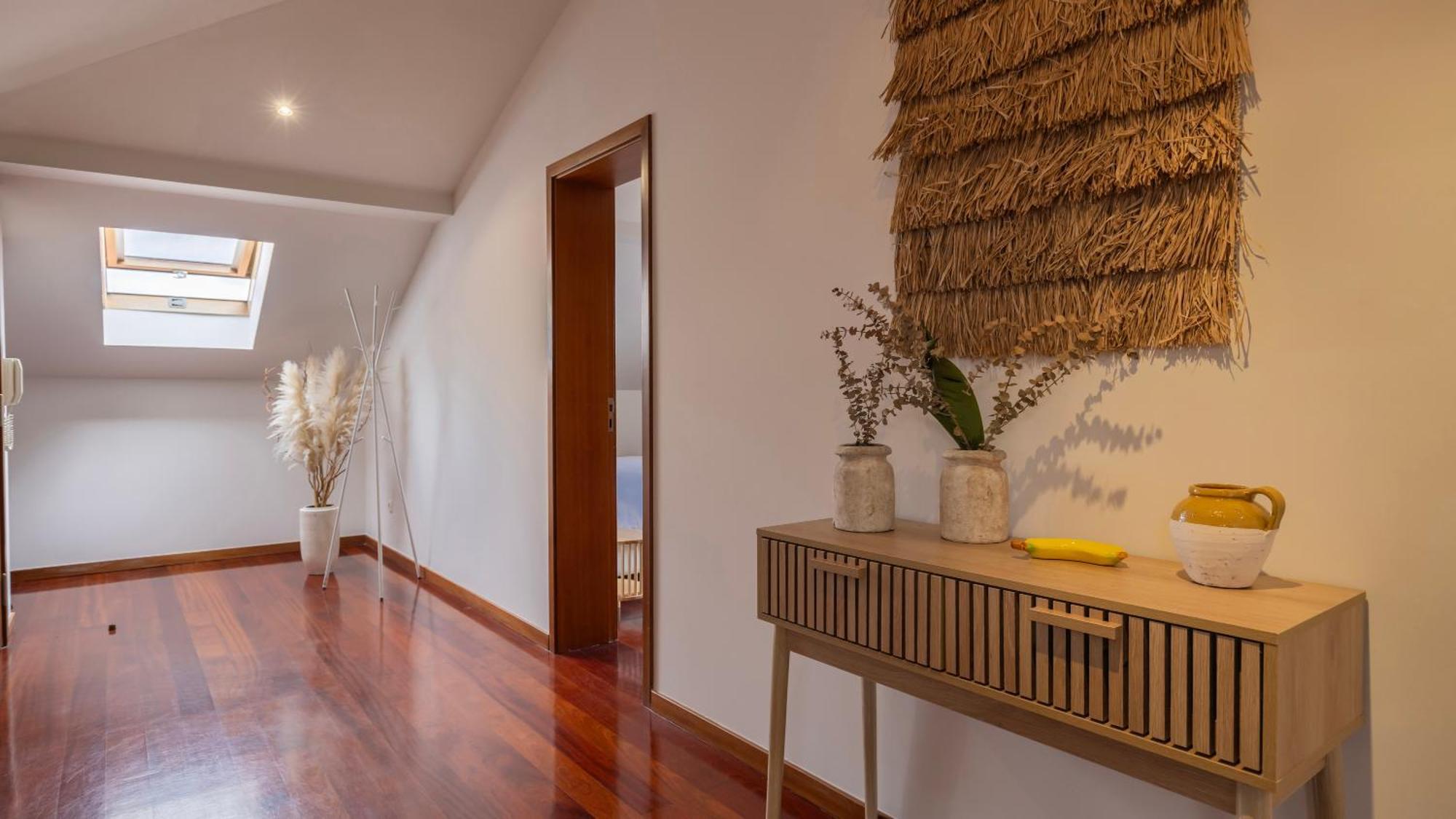 Authentic Living With A View By Lovelystay Lissabon
