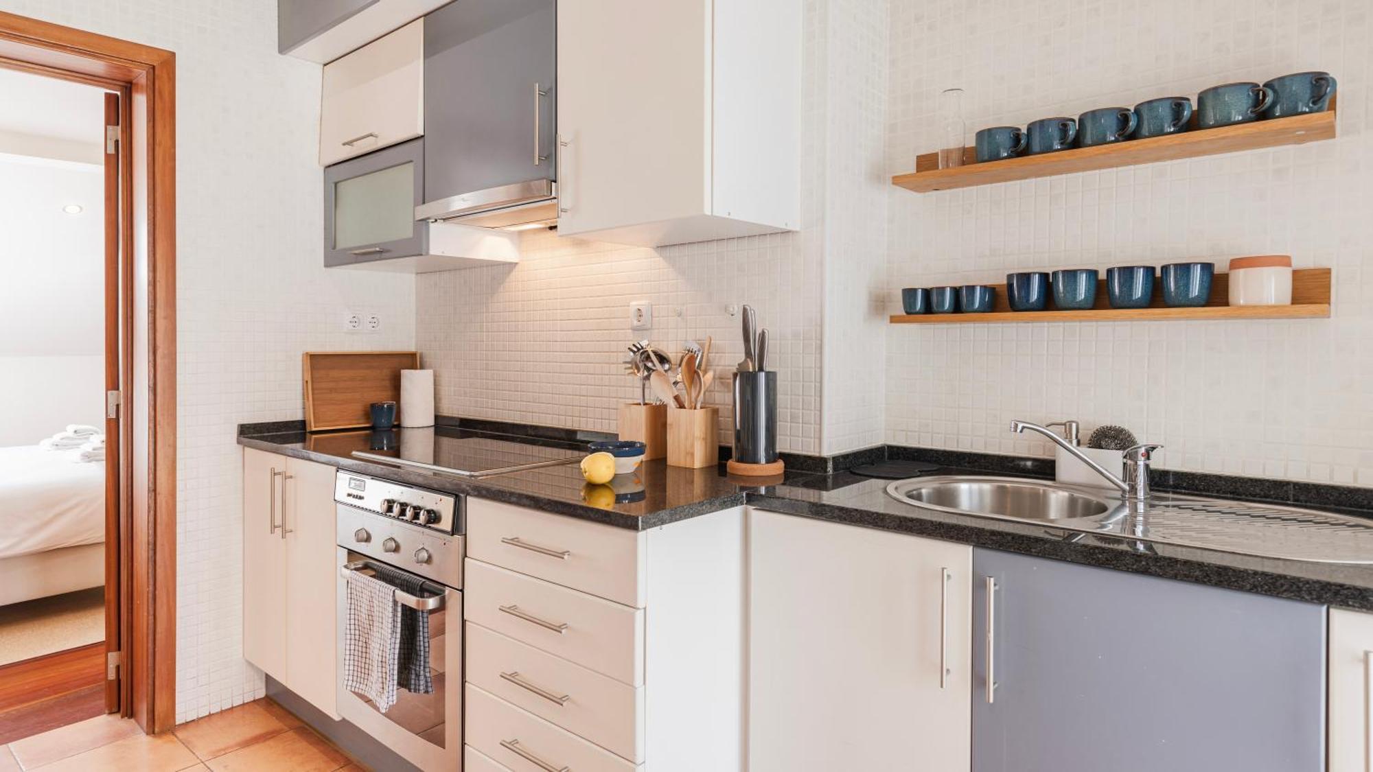 Authentic Living With A View By Lovelystay Appartement